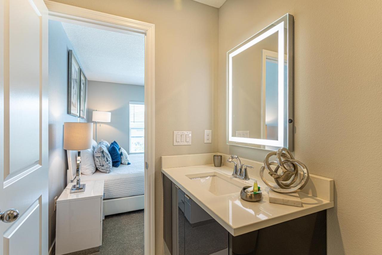 Beautiful Four Bedrooms Townhouse At Le Reve Resort Kissimmee Exterior photo